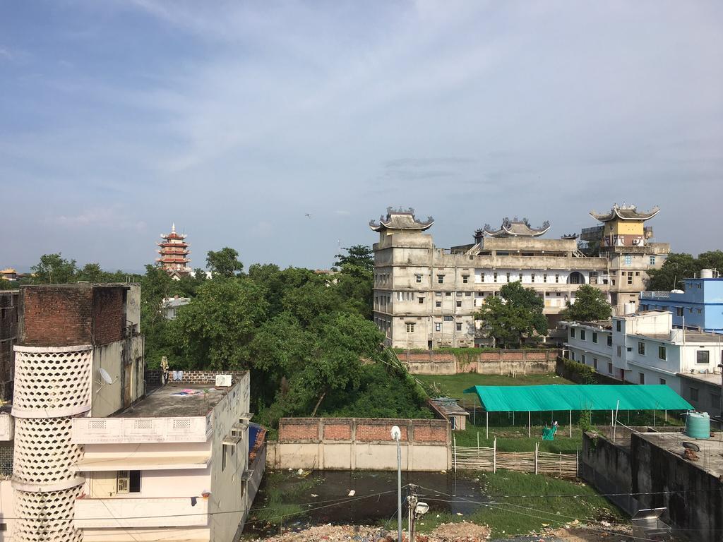 Kundanbazar Guest House Бодх-Гая Экстерьер фото