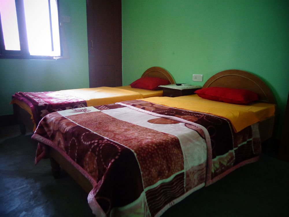 Kundanbazar Guest House Бодх-Гая Экстерьер фото