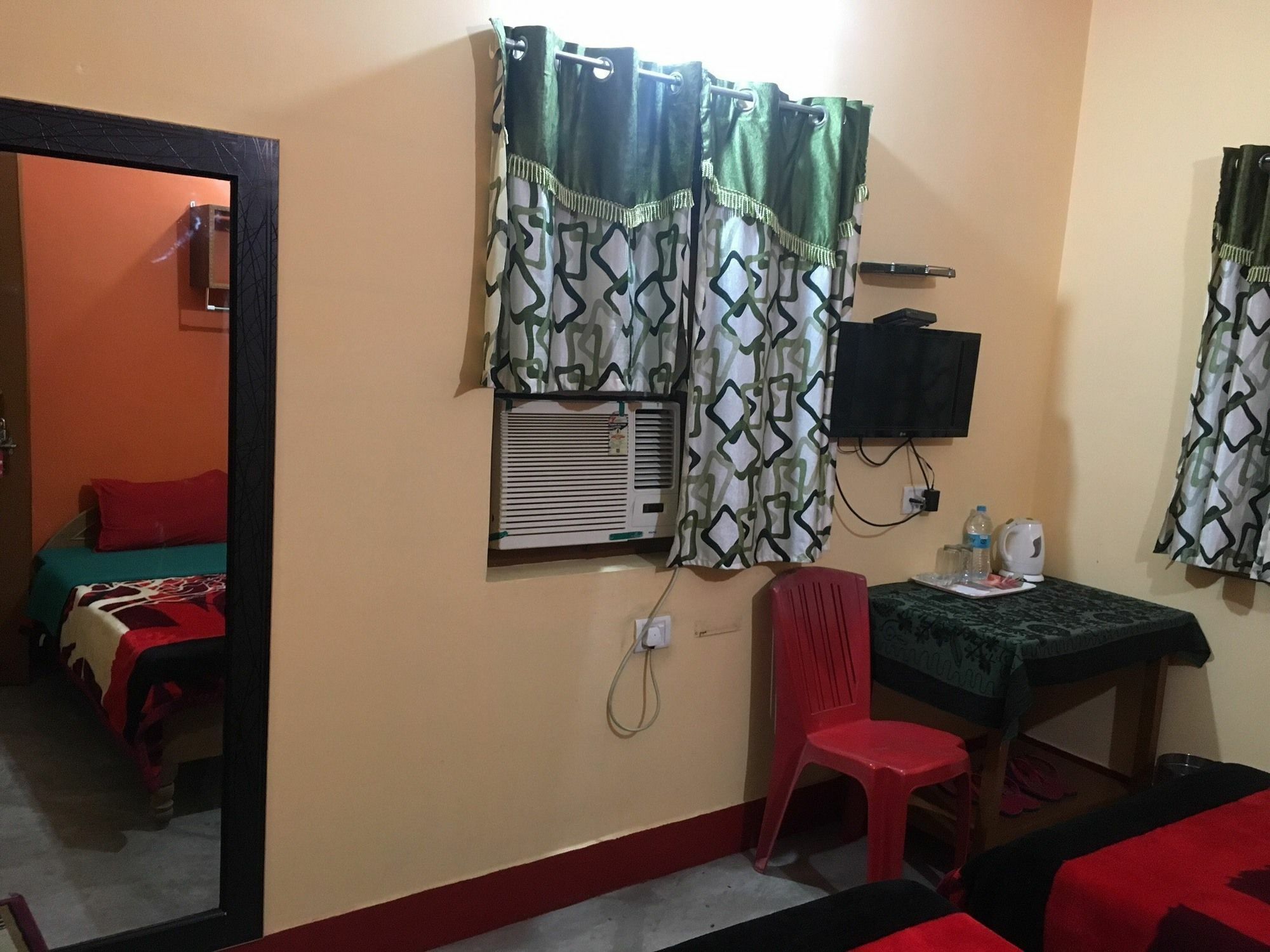 Kundanbazar Guest House Бодх-Гая Экстерьер фото